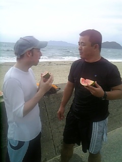 今週もシケです。