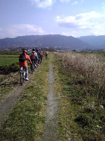 ひさしぶりの雪なしトレイル