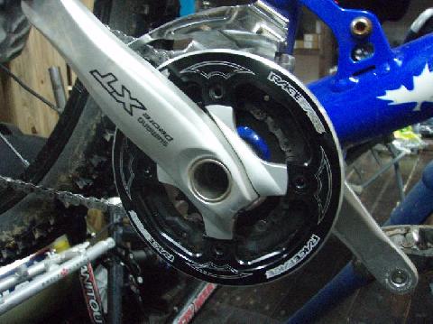 雨は夜更け過ぎに・・・